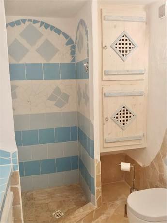 BAGNO CON DOCCIA