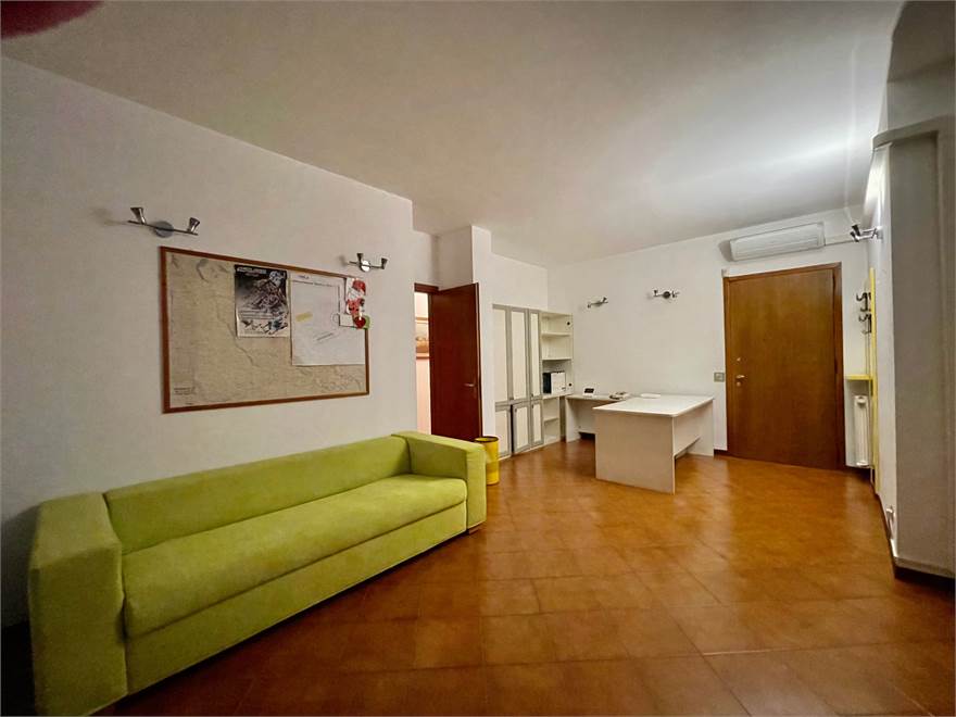 STUDIO con ING. INDIPENDENTE