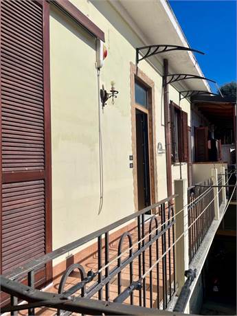 BALCONE A BALLATOIO PRIVATO