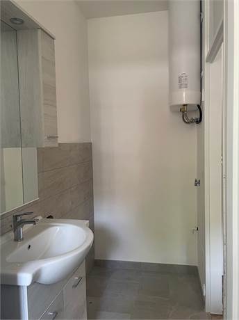 BAGNO CON DOCCIA