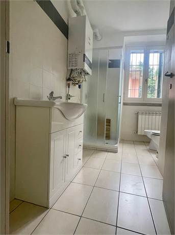 BAGNO CON DOCCIA
